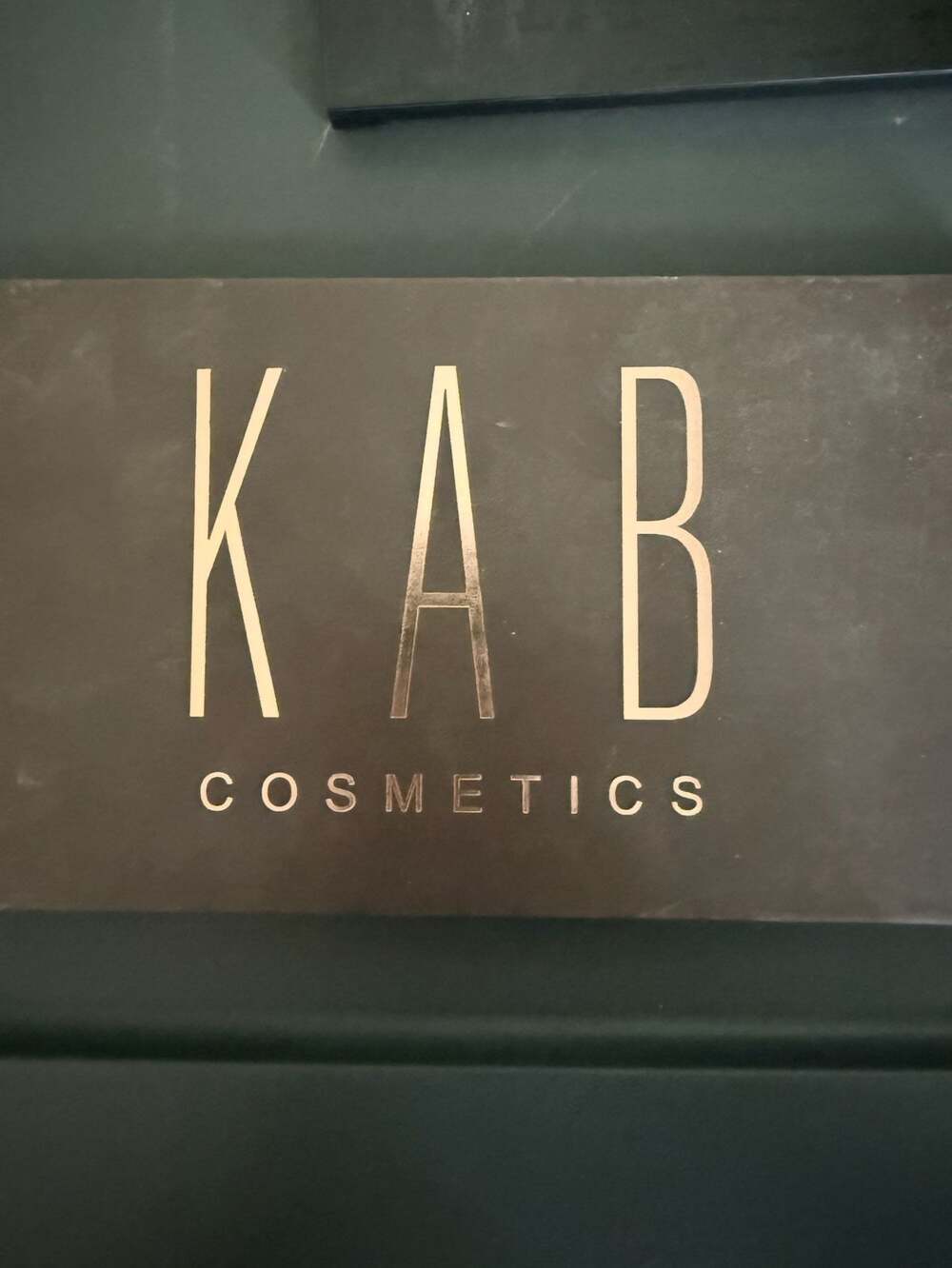 KAB Cosmetics Contour Palette 8-Shade Face Sculpting Powder Kit